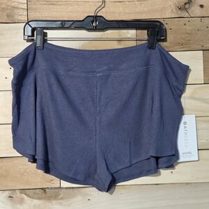 NWT Athleta Well Rested Heather Blue Shorts Women XL Stretch Activewear Workout